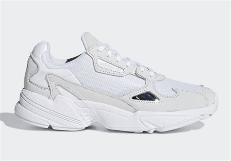 adidas falcon 37 wit|White .